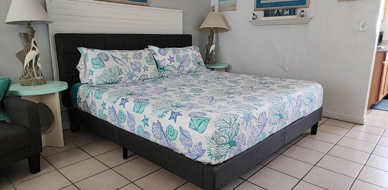 Turquoise Beach Retreat~King Bed~Daytona Beach Eksteriør billede
