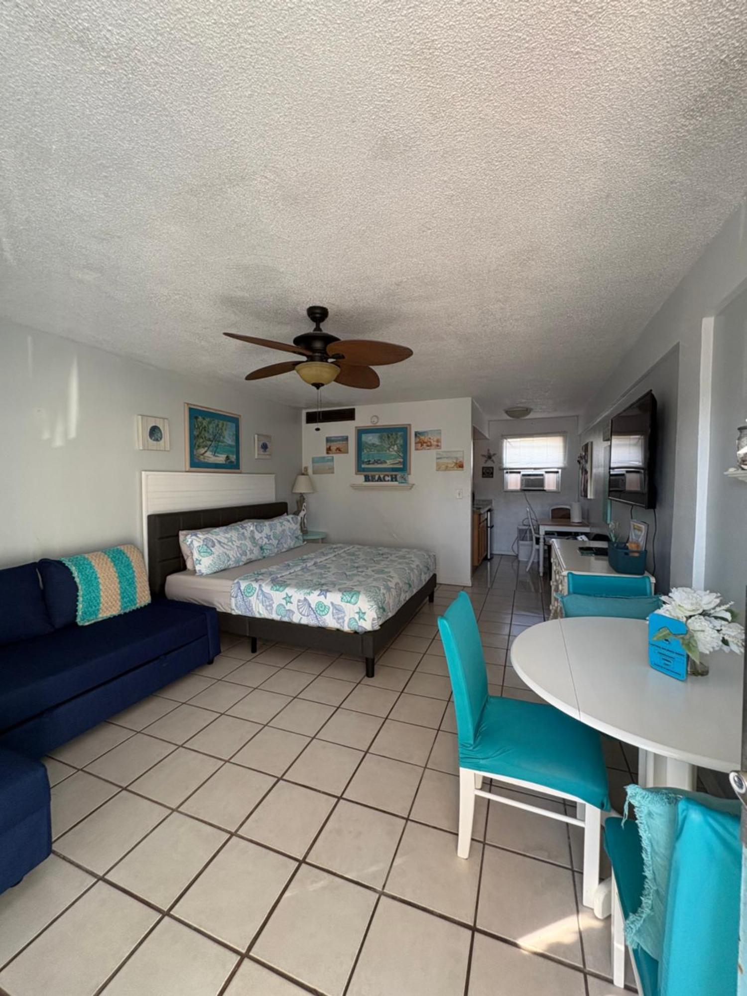 Turquoise Beach Retreat~King Bed~Daytona Beach Eksteriør billede